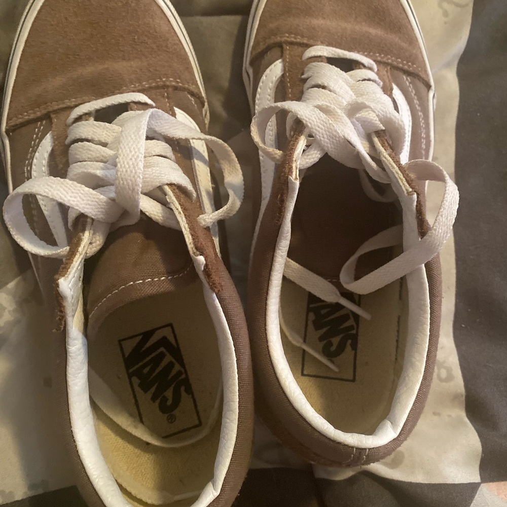 Brown vans